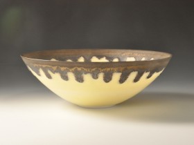 Pale yellow and bronze porcelain bowl. 18.4cm diameter. 2018